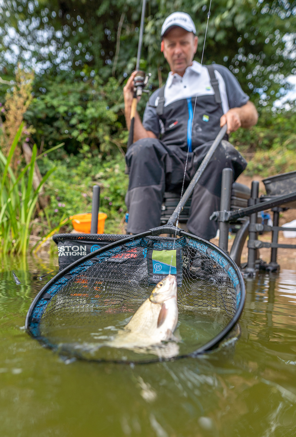 preston LATEX CARP LANDING NET P0140032_3.jpg